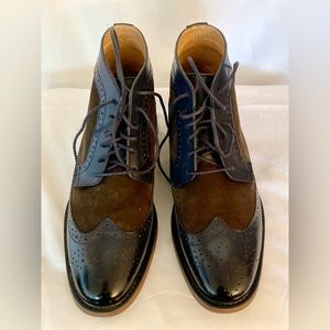 Men’s Specator/Two-toned Brougham ankle dress boot size 10.5, worn only 1x.